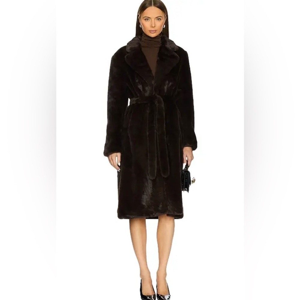 ASTR THE LABEL MAISIE BROWN FAUX FUR COAT LONG